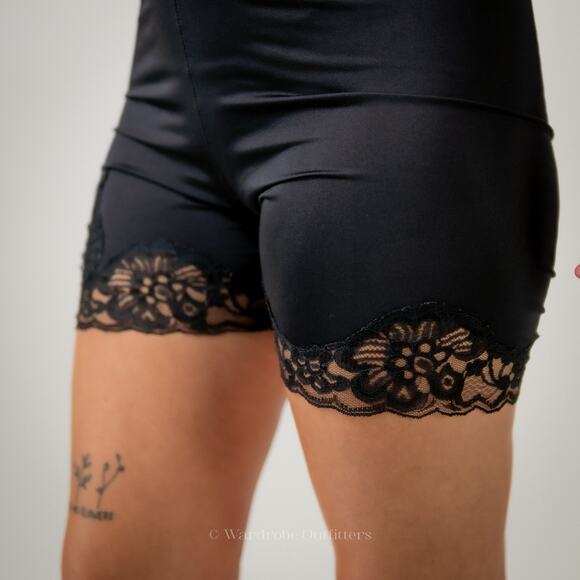 Vintage Black Lace Bloomer Lingerie Shorts - Picture 7 of 7
